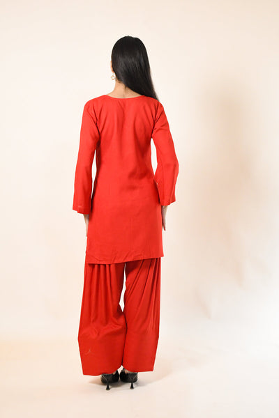 RED RAYON ROUND NECK PLAIN KURTA SET WITH PATIALA PANT