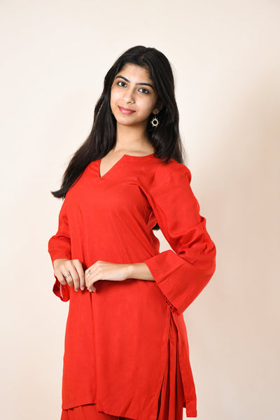 RED RAYON ROUND NECK PLAIN KURTA SET WITH PATIALA PANT