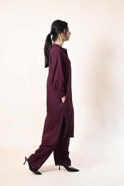 WOMEN SOLID WINE STRAIGHT KURTA WITH TROUSERS