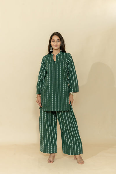 SUDHA GREEN PRINTED KATHA COTTON CO-ORD SET