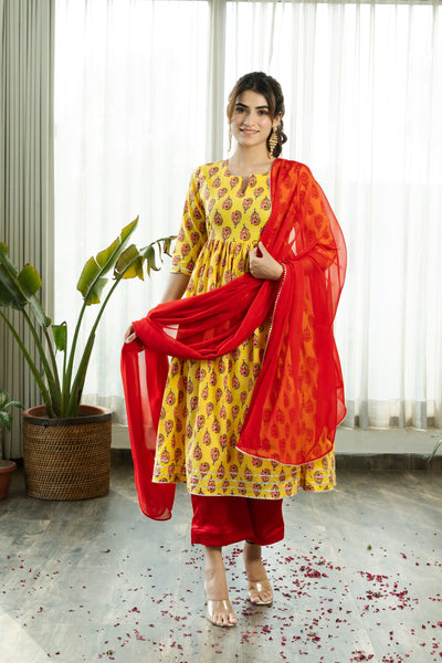 MISHA YELLOW COTTON FLORAL PRINTED KURTA SET WITH RED DUPATTA - Sarnya